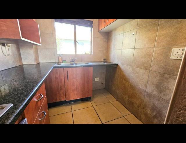 2 BEDROOM APARTMENT FOR SALE IN EDEN GLEN